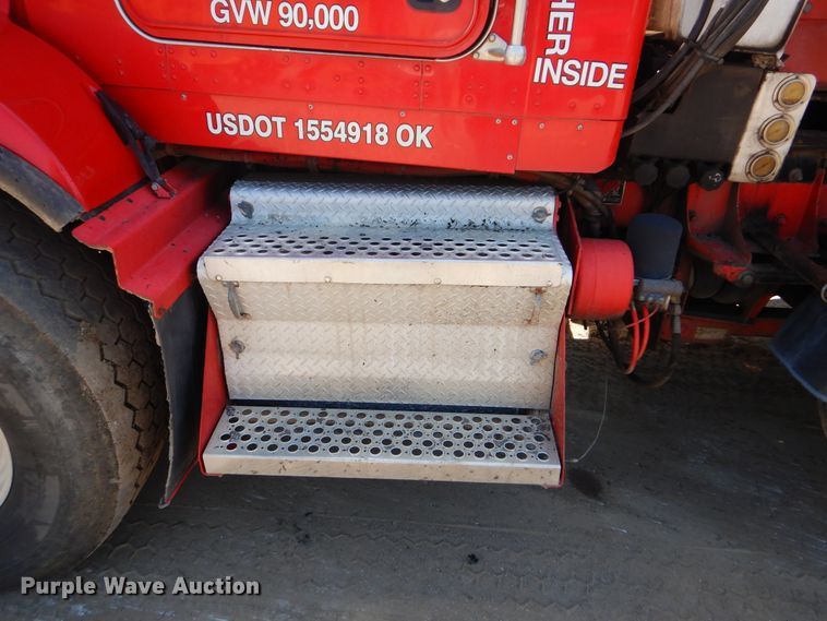 image for item DG8539 2008 Kenworth T800 dump truck