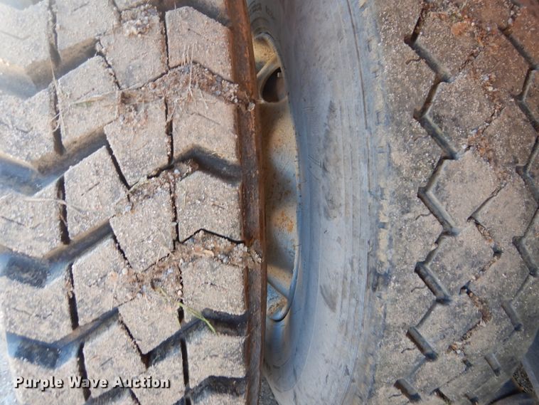 image for item DG8539 2008 Kenworth T800 dump truck