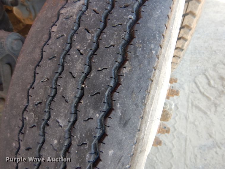 image for item DG8539 2008 Kenworth T800 dump truck