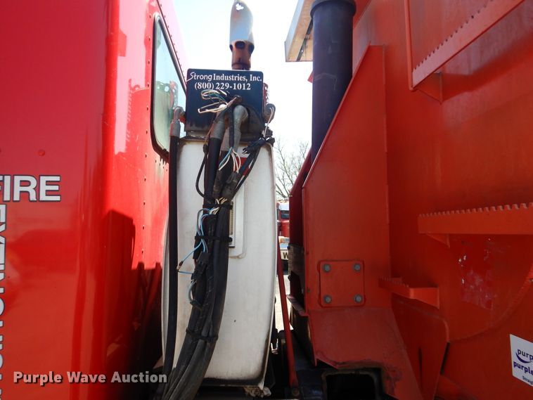 image for item DG8539 2008 Kenworth T800 dump truck