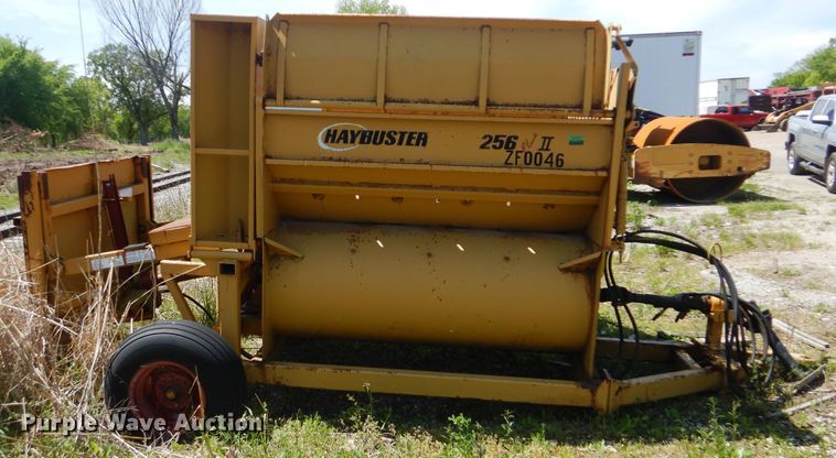 image for item DG8540 HayBuster 256 bale processor