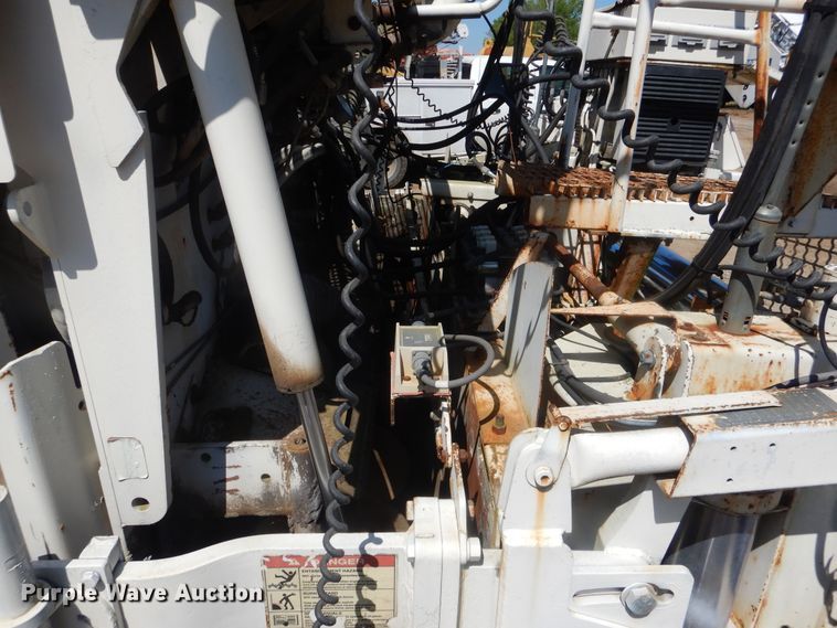 image for item DG8545 Terex Cedar Rapids 462R paver