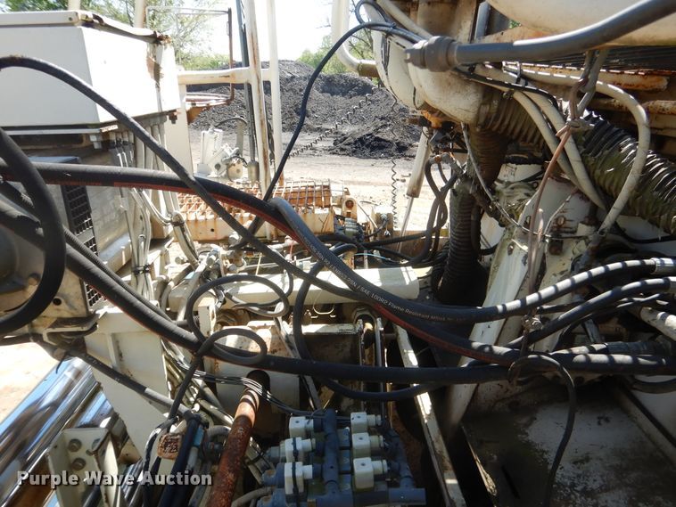 image for item DG8545 Terex Cedar Rapids 462R paver