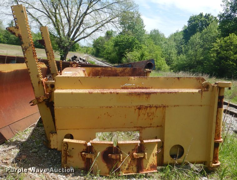 image for item DG8547 Jenco base material spreader