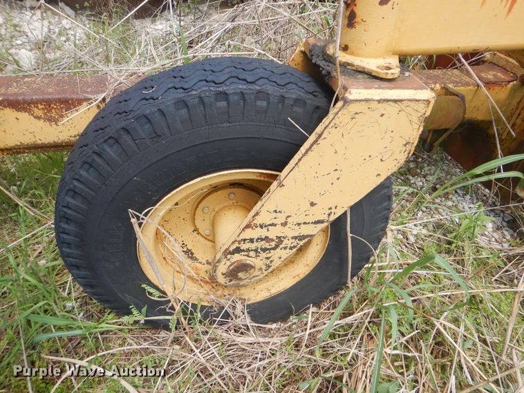 image for item DG8547 Jenco base material spreader