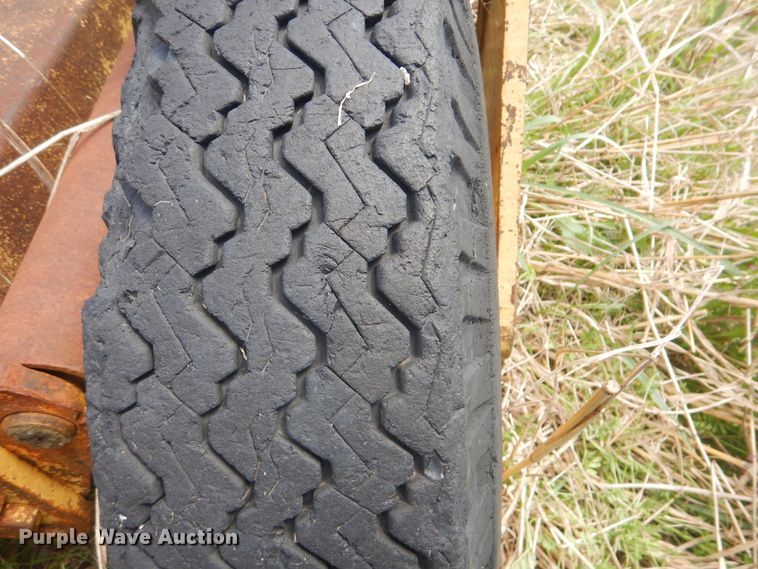 image for item DG8547 Jenco base material spreader