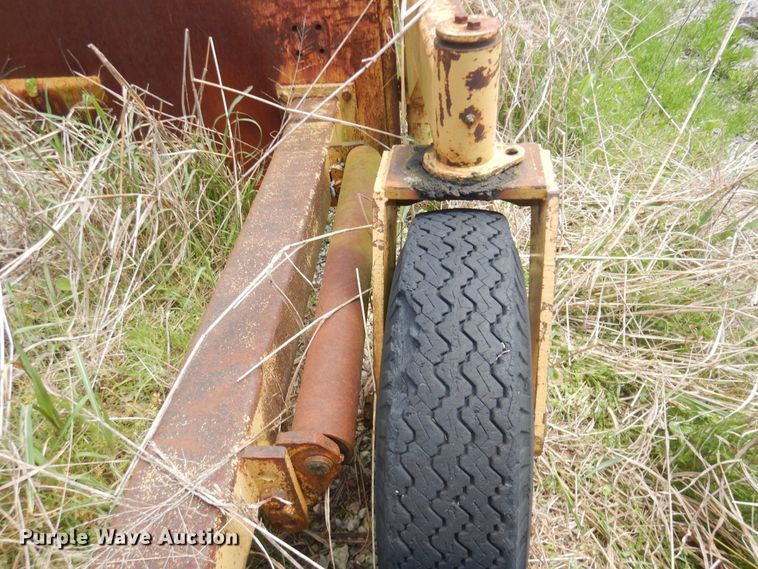 image for item DG8547 Jenco base material spreader