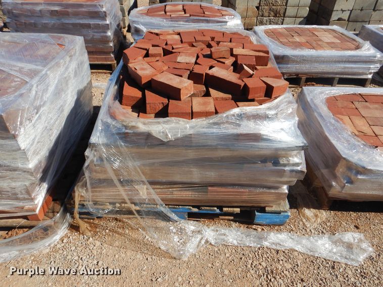 image for item DG8550 Approximately 3,000 pavers