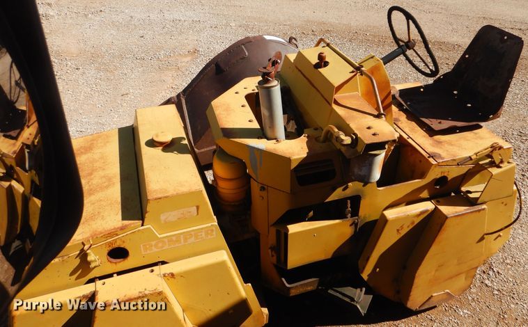 image for item DG8553 Raygo Romper double drum roller