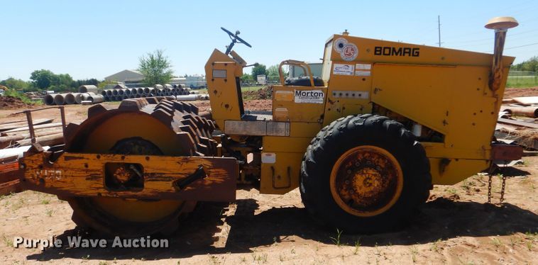 image for item DG8573 Koehring BW170D single drum roller