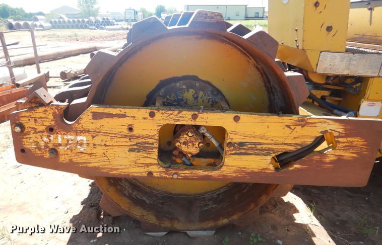 image for item DG8573 Koehring BW170D single drum roller