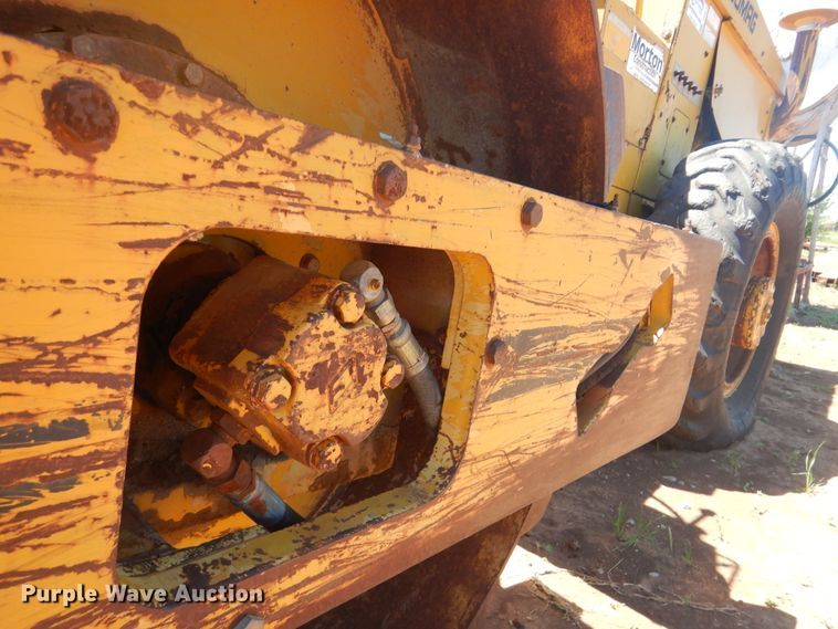 image for item DG8573 Koehring BW170D single drum roller