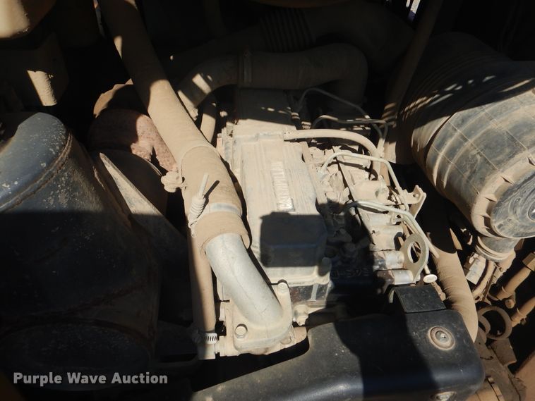 image for item DG8574 2005 Caterpillar 252B  skid steer loader