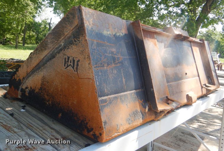 image for item DG8574 2005 Caterpillar 252B  skid steer loader