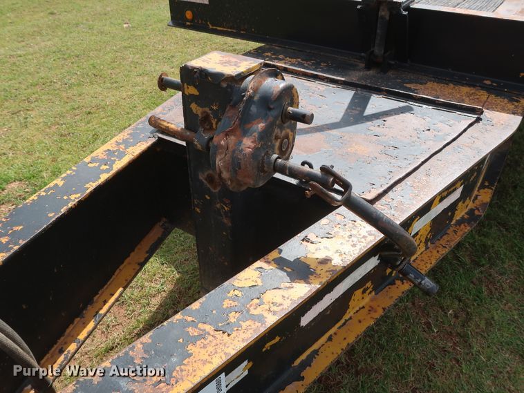 image for item DH0880 1998 Evaco tilt deck equipment trailer