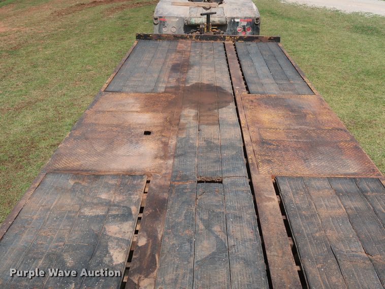 image for item DH0880 1998 Evaco tilt deck equipment trailer