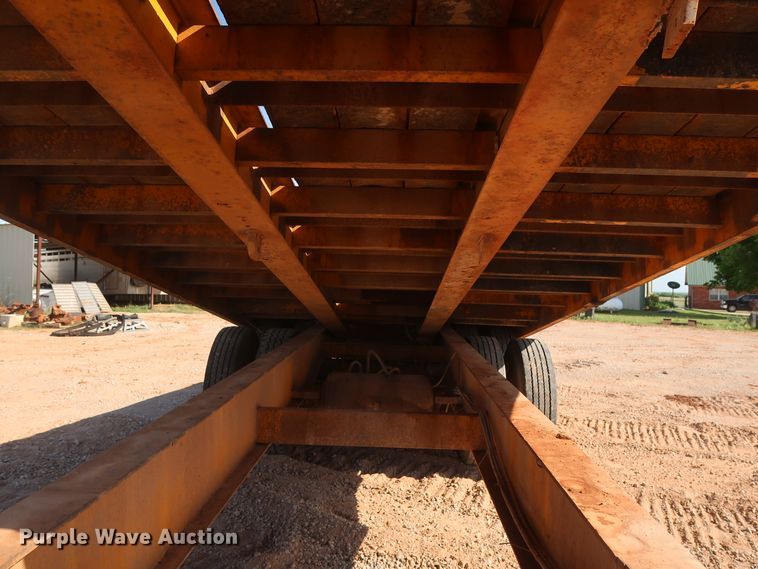 image for item DH0880 1998 Evaco tilt deck equipment trailer