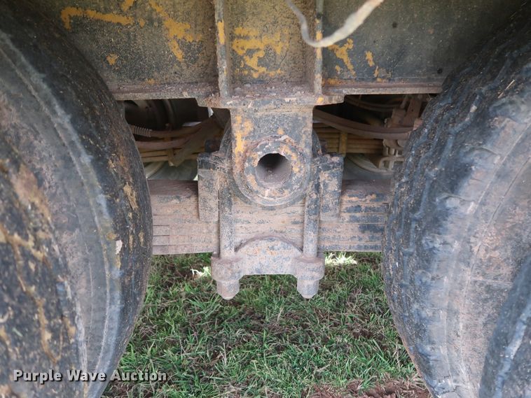 image for item DH0880 1998 Evaco tilt deck equipment trailer