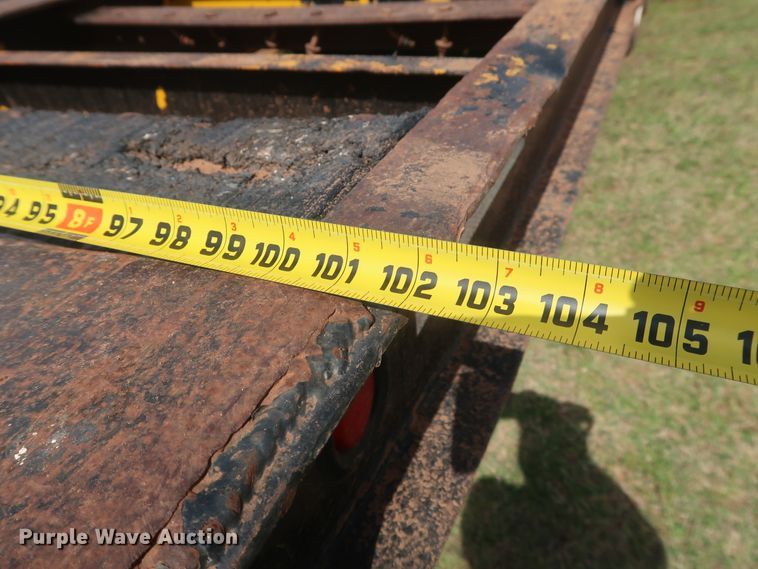 image for item DH0880 1998 Evaco tilt deck equipment trailer