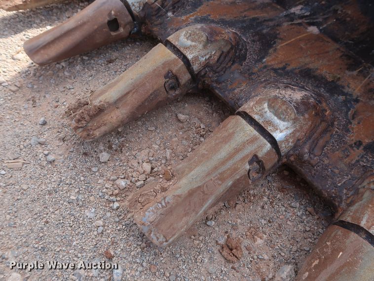 image for item DH0881 2008 Komatsu PC160LC-8 excavator