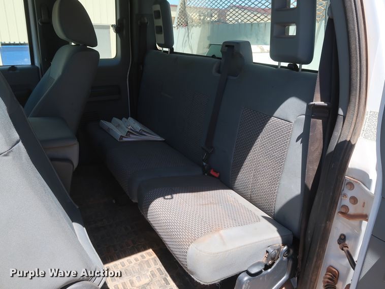 image for item DH0885 2011 Ford F550 Super Duty XL SuperCab bucket truck