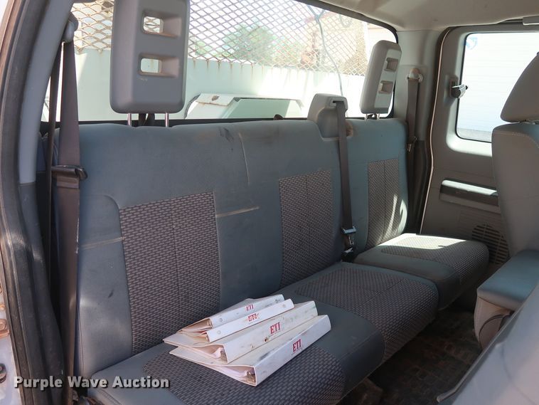 image for item DH0885 2011 Ford F550 Super Duty XL SuperCab bucket truck