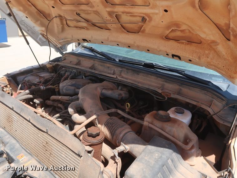 image for item DH0885 2011 Ford F550 Super Duty XL SuperCab bucket truck