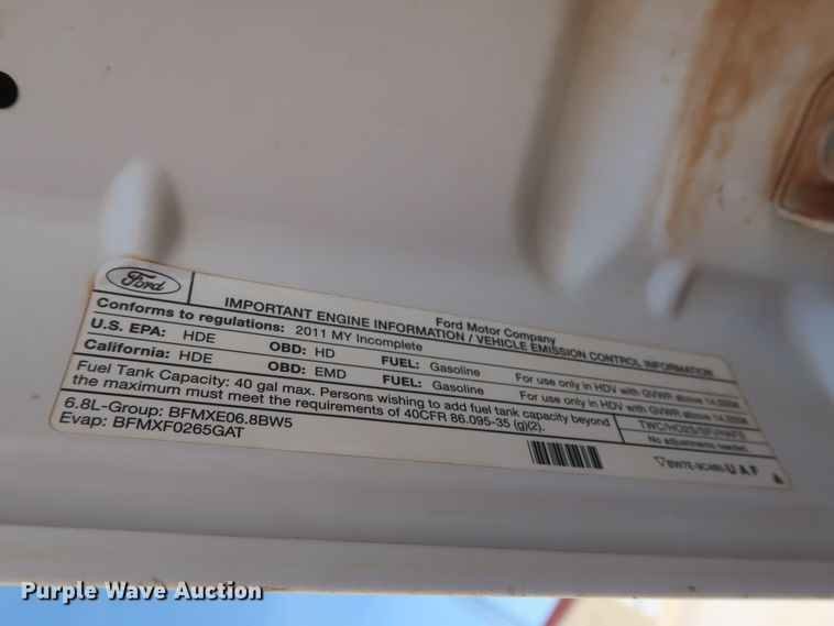 image for item DH0885 2011 Ford F550 Super Duty XL SuperCab bucket truck