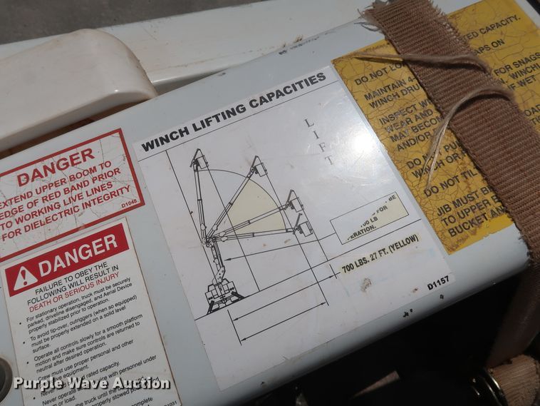 image for item DH0885 2011 Ford F550 Super Duty XL SuperCab bucket truck