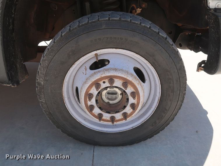 image for item DH0885 2011 Ford F550 Super Duty XL SuperCab bucket truck