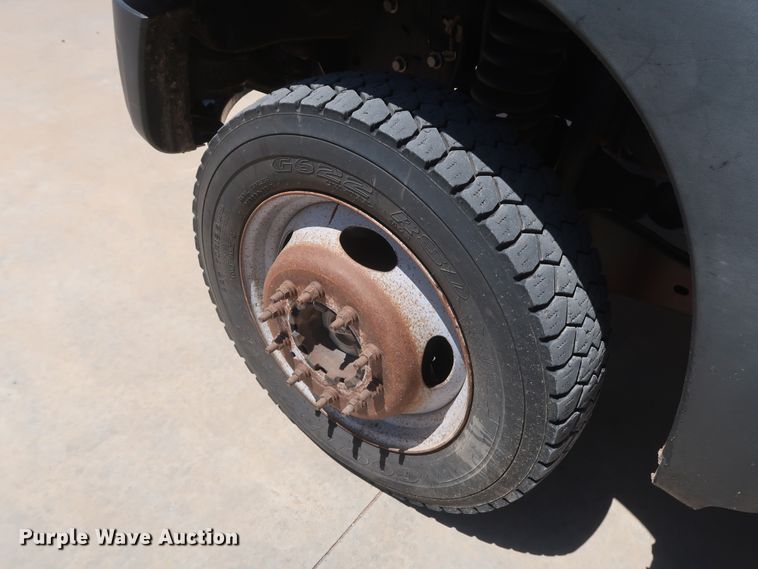 image for item DH0885 2011 Ford F550 Super Duty XL SuperCab bucket truck