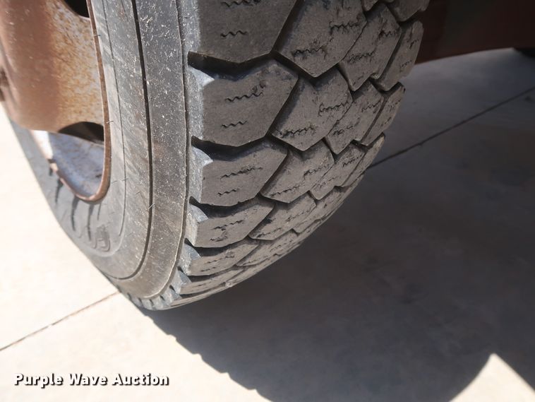 image for item DH0885 2011 Ford F550 Super Duty XL SuperCab bucket truck