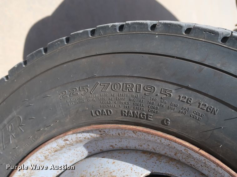 image for item DH0885 2011 Ford F550 Super Duty XL SuperCab bucket truck