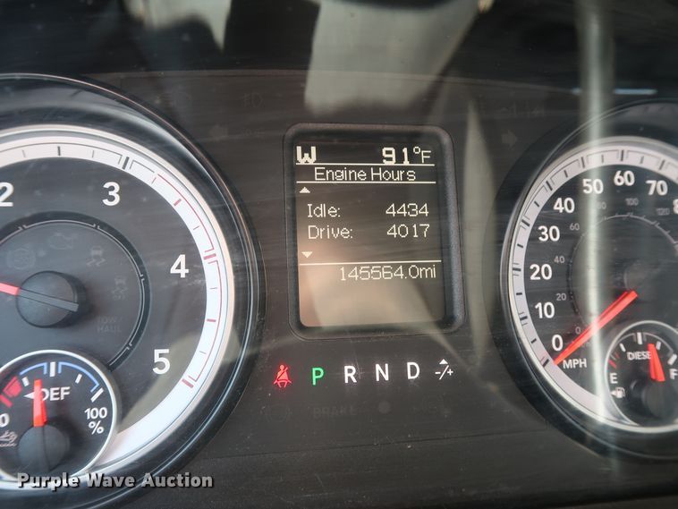 image for item DH0886 2015 Dodge Ram 5500HD bucket truck