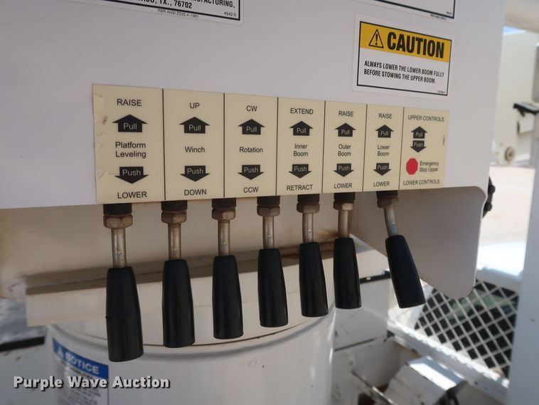 image for item DH0886 2015 Dodge Ram 5500HD bucket truck