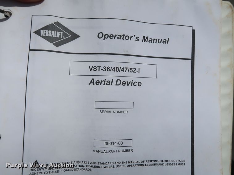 image for item DH0886 2015 Dodge Ram 5500HD bucket truck