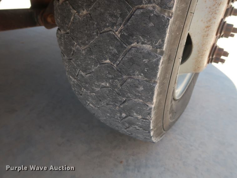 image for item DH0886 2015 Dodge Ram 5500HD bucket truck