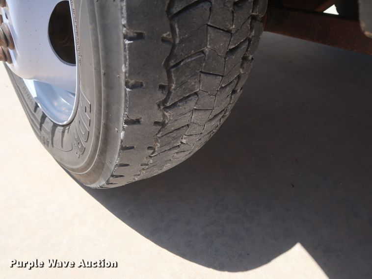 image for item DH0886 2015 Dodge Ram 5500HD bucket truck