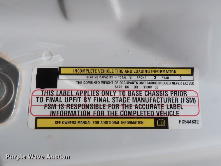 image for item DH0886 2015 Dodge Ram 5500HD bucket truck