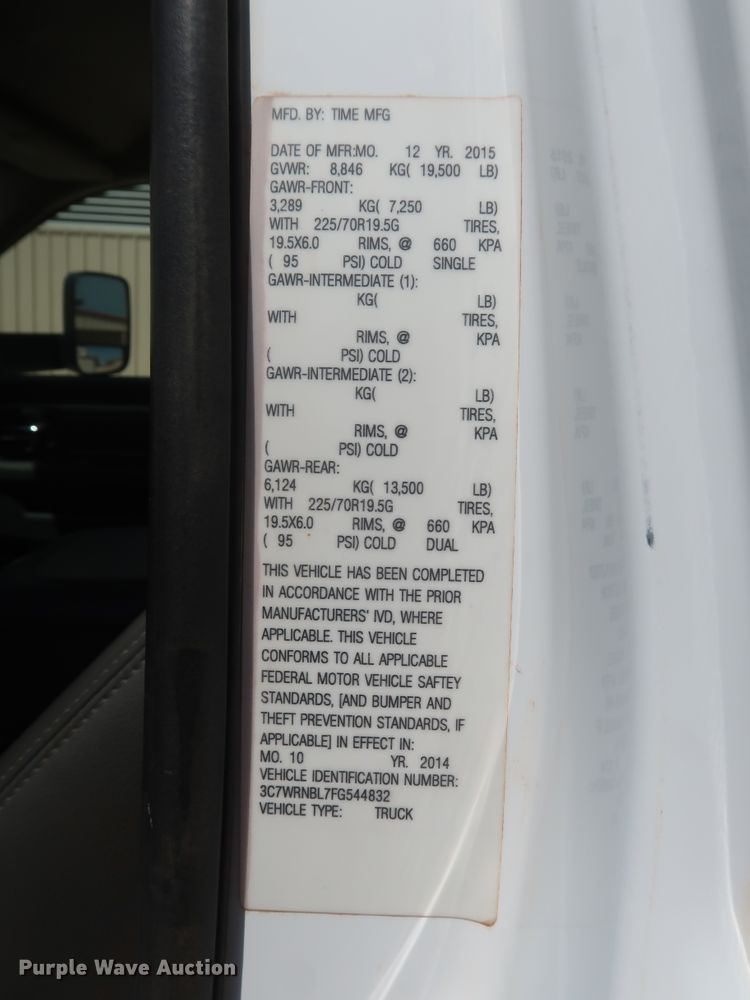 image for item DH0886 2015 Dodge Ram 5500HD bucket truck