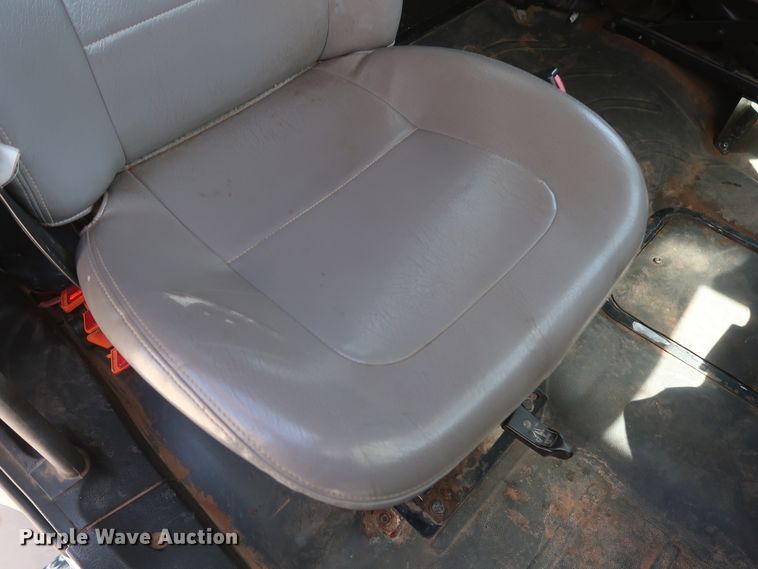 image for item DH0887 2008 Freightliner Business Class M2 digger derrick truck