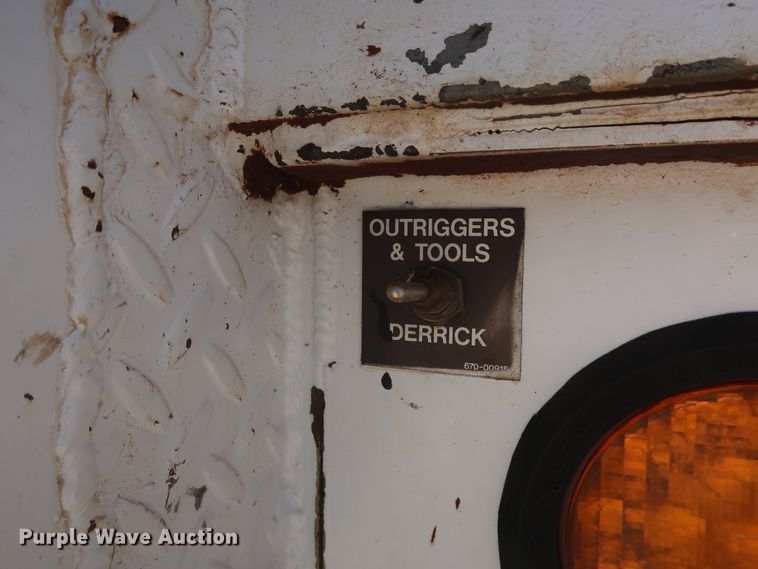 image for item DH0887 2008 Freightliner Business Class M2 digger derrick truck