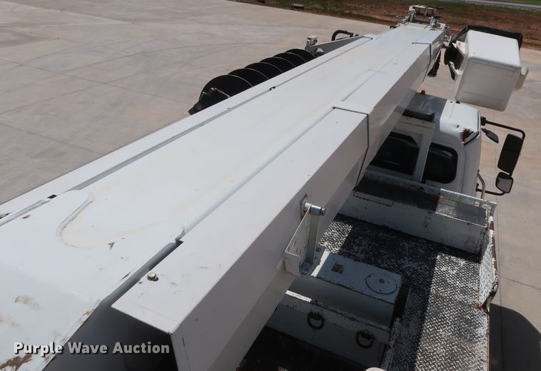 image for item DH0887 2008 Freightliner Business Class M2 digger derrick truck