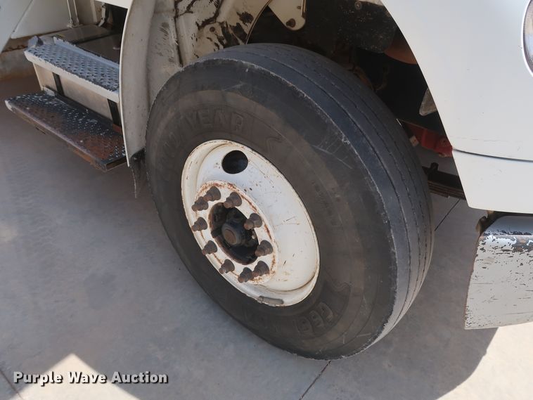 image for item DH0887 2008 Freightliner Business Class M2 digger derrick truck