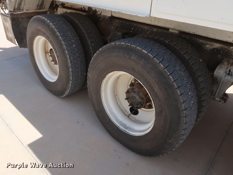 image for item DH0887 2008 Freightliner Business Class M2 digger derrick truck