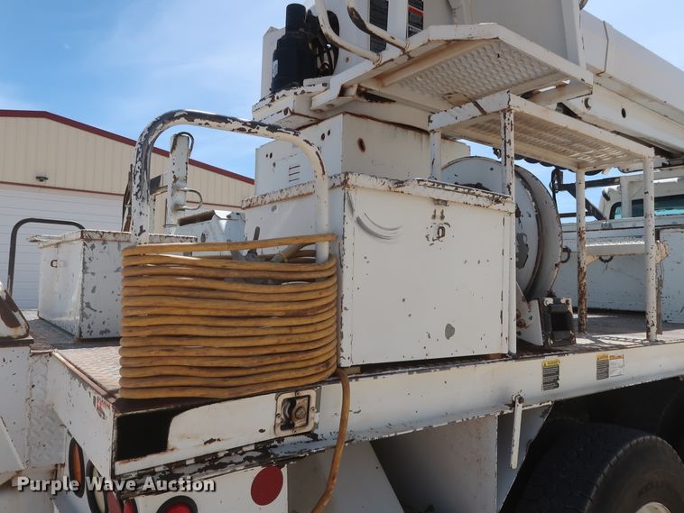 image for item DH0887 2008 Freightliner Business Class M2 digger derrick truck