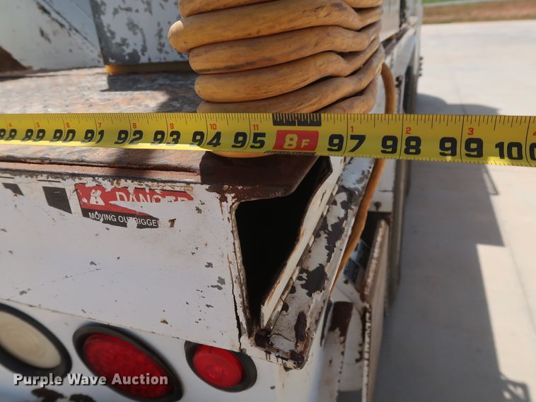 image for item DH0887 2008 Freightliner Business Class M2 digger derrick truck