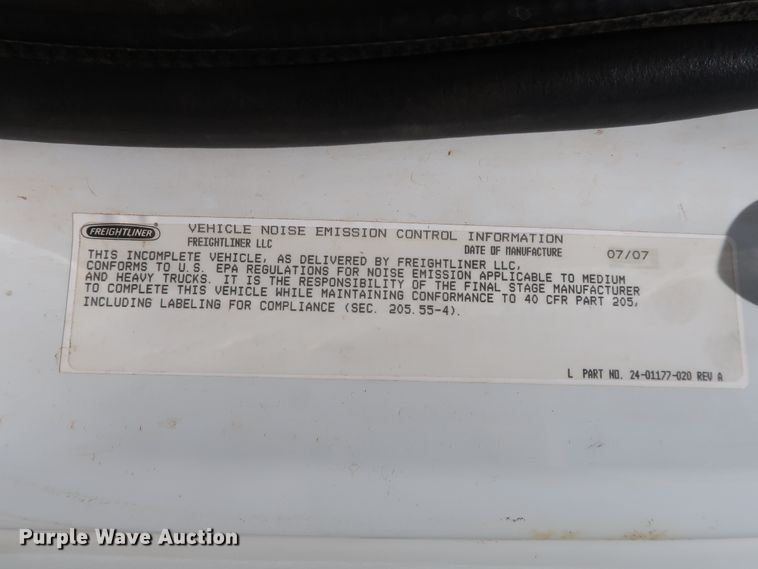 image for item DH0887 2008 Freightliner Business Class M2 digger derrick truck