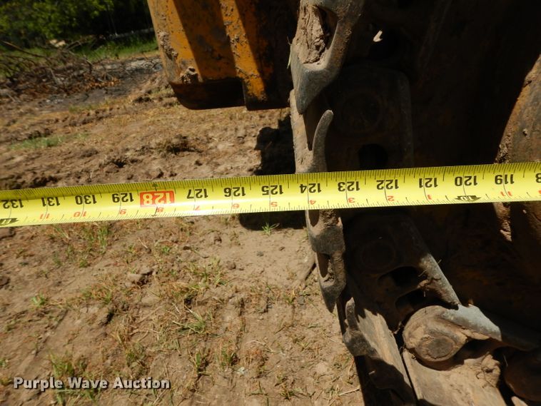 image for item DH2477 1970 International 175B  track loader