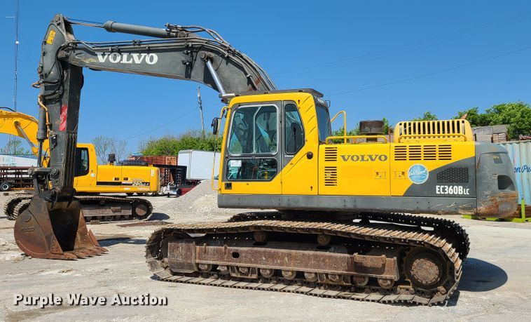 image for item DH5827 2004 Volvo EC360B LC excavator